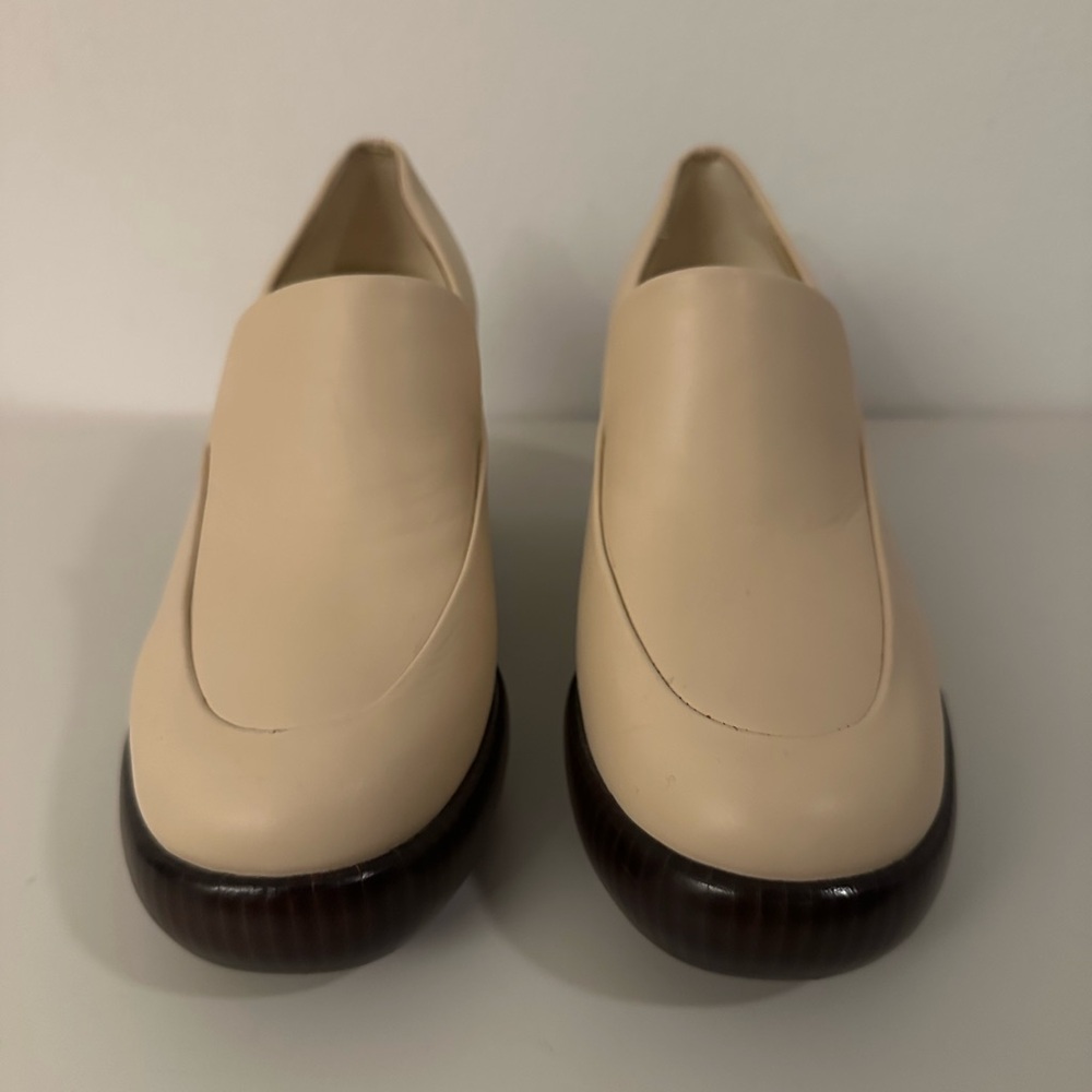 Elegant Cream Women's Loafers